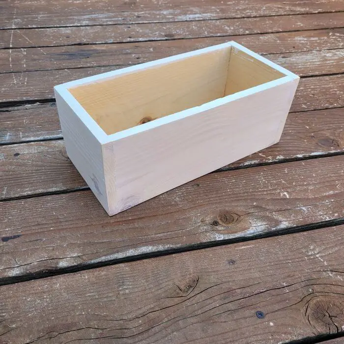 final long rectangular DIY wood centerpeice box for a table